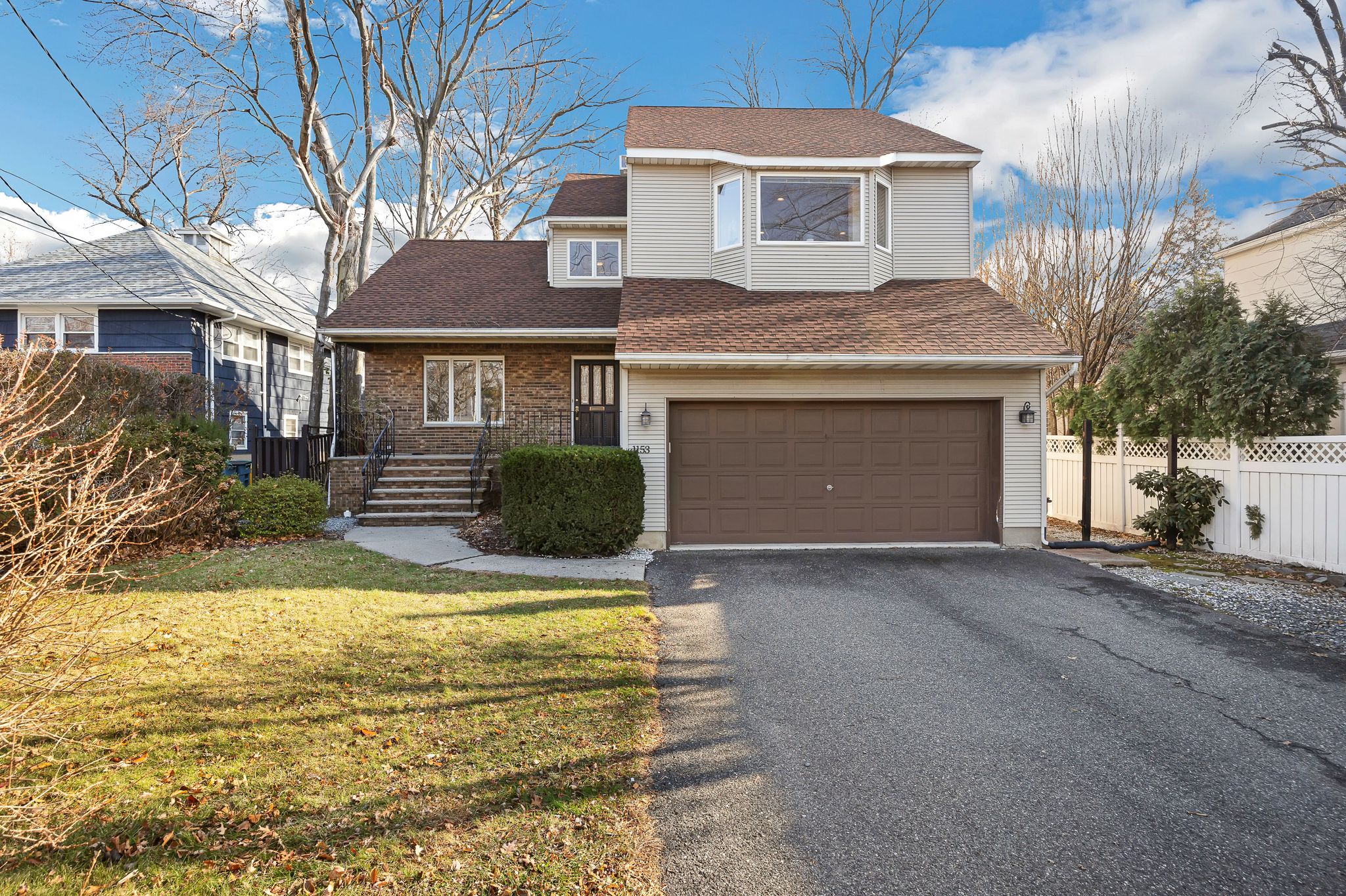 1153 River Road